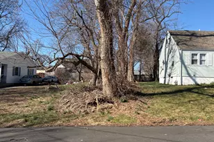 11 Myron Ave, Bridgeport, CT 06606 - Photo 1