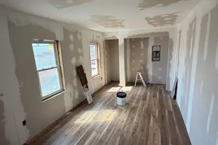 347-349 Kennedy Dr, Putnam, CT 06260 - Photo 10