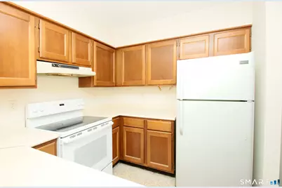 1204 Whitney Avenue #204, Hamden, CT 06517 - Photo 8