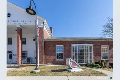 11 Bryan Hall Plaza, Washington, CT 06794 - Photo 2