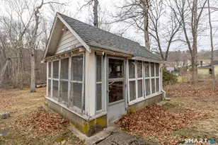 4 Myrtle Rd, East Hampton, CT 06424 - Photo 36