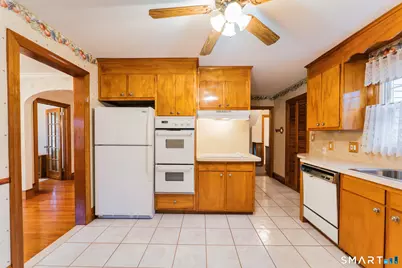 90 White Avenue, West Hartford, CT 06119 - Photo 10