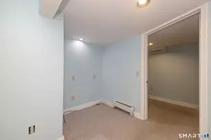 430 Sheldon Ct, Orange, CT 06477 - Photo 32
