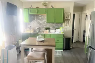 233 Valley St, New Haven, CT 06515 - Photo 6