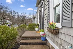 101 Bedford Ave, Hamden, CT 06517 - Photo 2