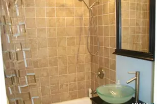 33-35 Higbie Dr, East Hartford, CT 06108 - Photo 16