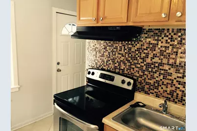 33-35 Higbie Drive, East Hartford, CT 06108 - Photo 8