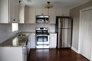 67 West Main St, Clinton, CT 06413 - Photo 8