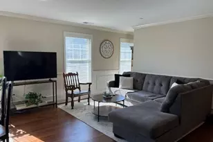 67 West Main St, Clinton, CT 06413 - Photo 2