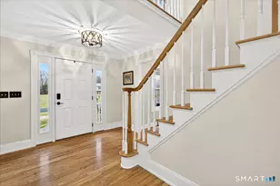 22 Emerald Ln, Bethany, CT 06524 - Photo 2