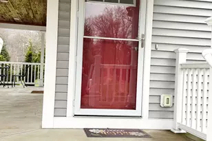 8 Woodside Ave, Seymour, CT 06483 - Photo 4