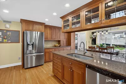 13 West Slope Lane, Hamden, CT 06517 - Photo 12