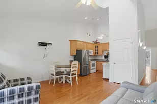 2 Park Ave, Wolcott, CT 06716 - Photo 4