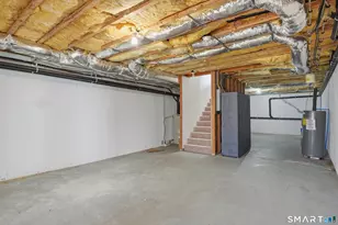 2 Park Ave, Wolcott, CT 06716 - Photo 12