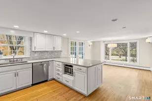 16 Trails End Rd, Wilton, CT 06897 - Photo 4