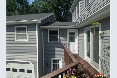 12 Taunton Lake Drive, Newtown, CT 06470 - Photo 2