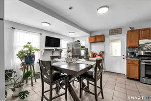 368 Park St, New Britain, CT 06051 - Photo 6