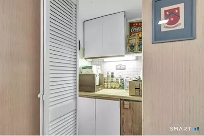 52 Robin Lane, Fairfield, CT 06824 - Photo 38