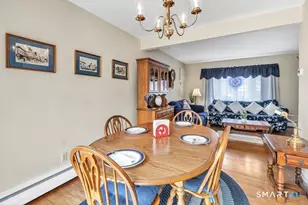 52 Robin Ln, Fairfield, CT 06824 - Photo 14