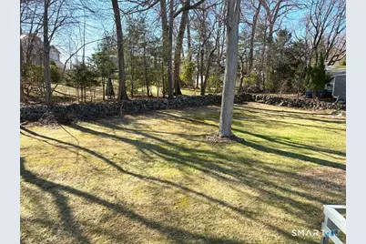 52 Robin Lane, Fairfield, CT 06824 - Photo 6