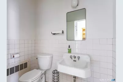 11 Bryan Hall Plaza, Washington, CT 06794 - Photo 18