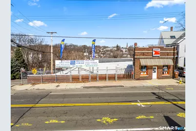 583 Howe Avenue, Shelton, CT 06484 - Photo 1