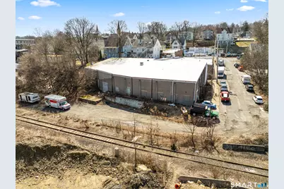 583 Howe Avenue, Shelton, CT 06484 - Photo 2