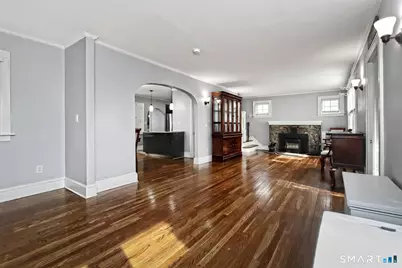 29 Parkway Drive, Stratford, CT 06614 - Photo 6