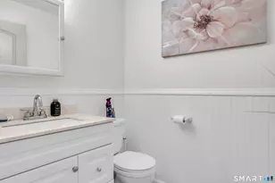 175 Mill Pond Rd, Hamden, CT 06518 - Photo 20