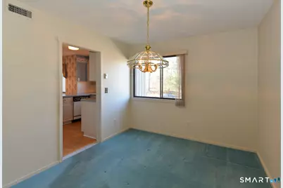 101 Heritage Village #D, Southbury, CT 06488 - Photo 4