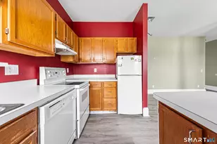 45 West St, New Milford, CT 06776 - Photo 10