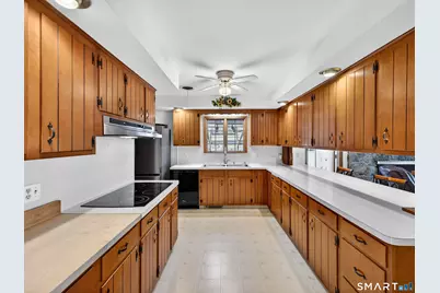 1 Tanglewood Drive, Norwich, CT 06360 - Photo 8