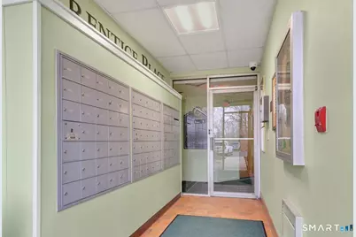 319 New Britain Road #323, Berlin, CT 06037 - Photo 2