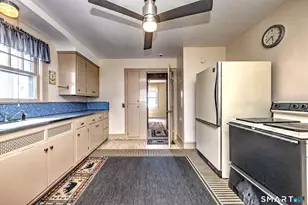 60 Myrtle Street Ext, Norwalk, CT 06855 - Photo 14