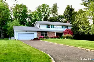 15 Very Merry Rd, Stamford, CT 06903 - Photo 4