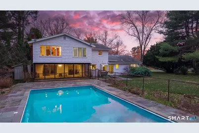 15 Very Merry Road, Stamford, CT 06903 - Photo 2