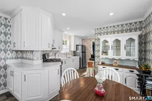 435 High St, Groton, CT 06355 - Photo 8