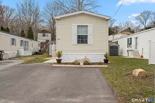 435 High St, Groton, CT 06355 - Photo 1