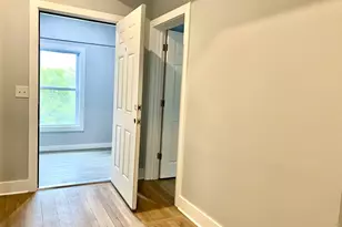 218 Charles St, Waterbury, CT 06708 - Photo 8