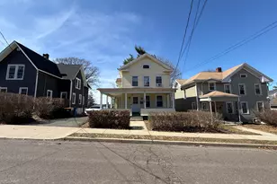 128 Hobart St, Meriden, CT 06450 - Photo 2