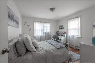 25 Myron Ave, Bridgeport, CT 06606 - Photo 10