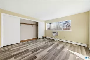 107 Woodland Dr, Montville, CT 06382 - Photo 10