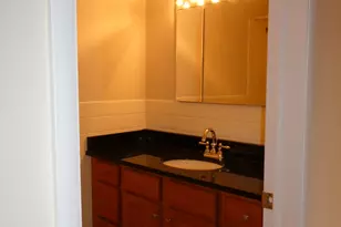195 W Walk, West Haven, CT 06516 - Photo 14