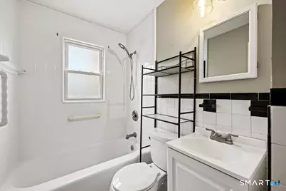 125 Twin Brook Road, Hamden, CT 06514 - Photo 16