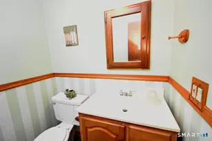 159 Robertson St, Bristol, CT 06010 - Photo 12