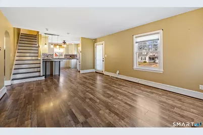 39 Lincoln Avenue, Wallingford, CT 06492 - Photo 6