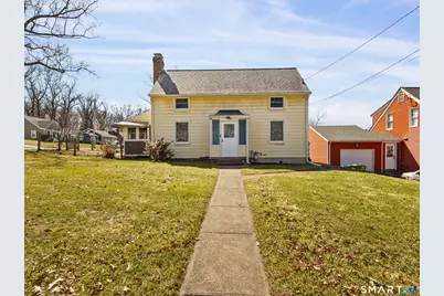 39 Lincoln Avenue, Wallingford, CT 06492 - Photo 1