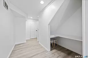 675 Newfield St, Middletown, CT 06457 - Photo 32