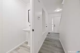 675 Newfield St, Middletown, CT 06457 - Photo 2