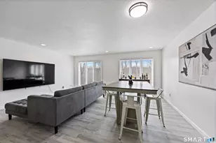 675 Newfield St, Middletown, CT 06457 - Photo 14